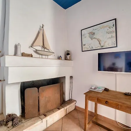 Jolie Maison Avec Cour Pour 5 Personnes Prázdninový dům *